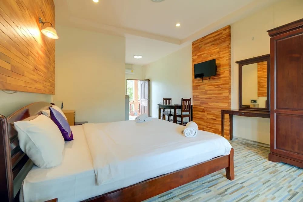 The Bulin Residence - photo 6