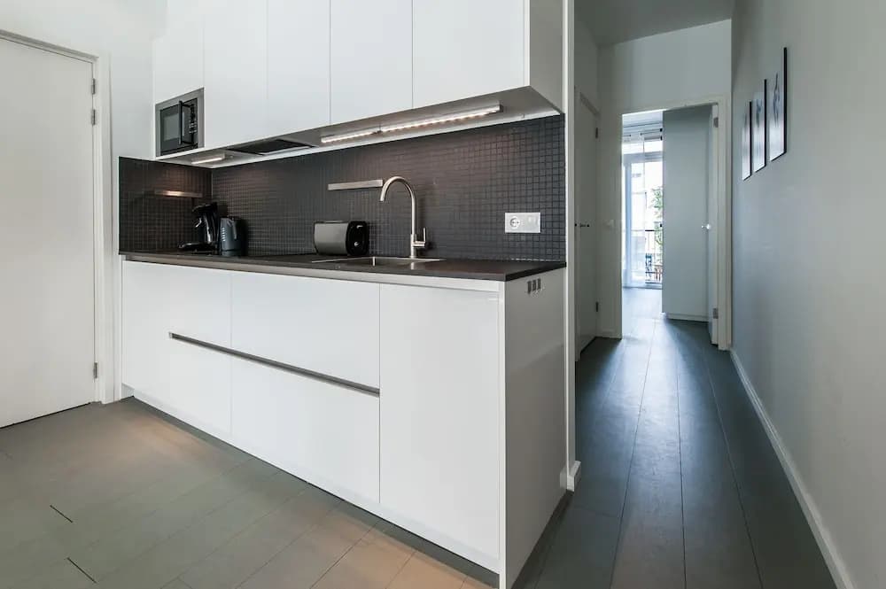Leidse Square Marnix Apartments - photo 21