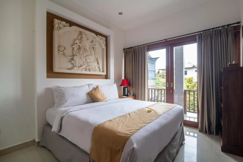 Echo Beach Villa - photo 4