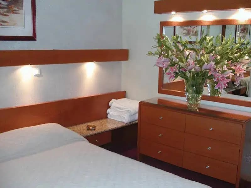New Victory Hotel - photo 4