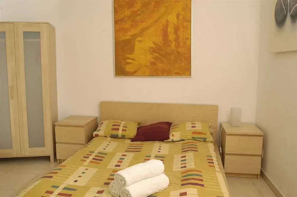 Las Ramblas Apartments I - photo 1