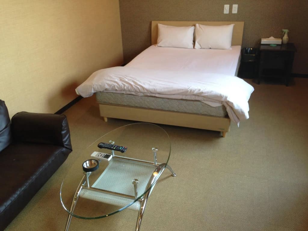 Uehonmachi Plaza Hotel - Adult Only - photo 3