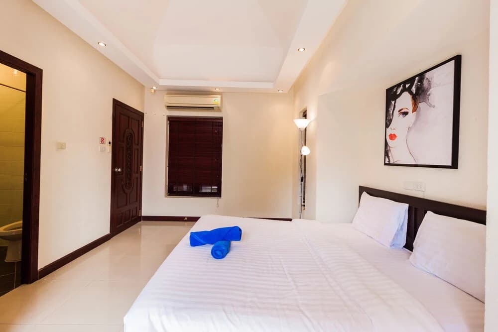 Baan Suan Pratumnak By PSR - photo 3