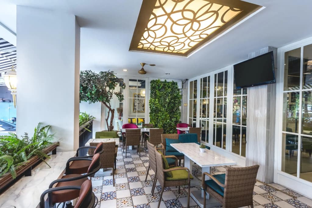 Hotel Feodora Grogol - photo 21