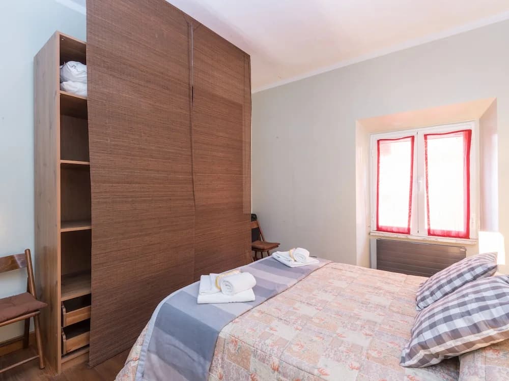 RSH Vatican Large Bright Apartment - photo 32