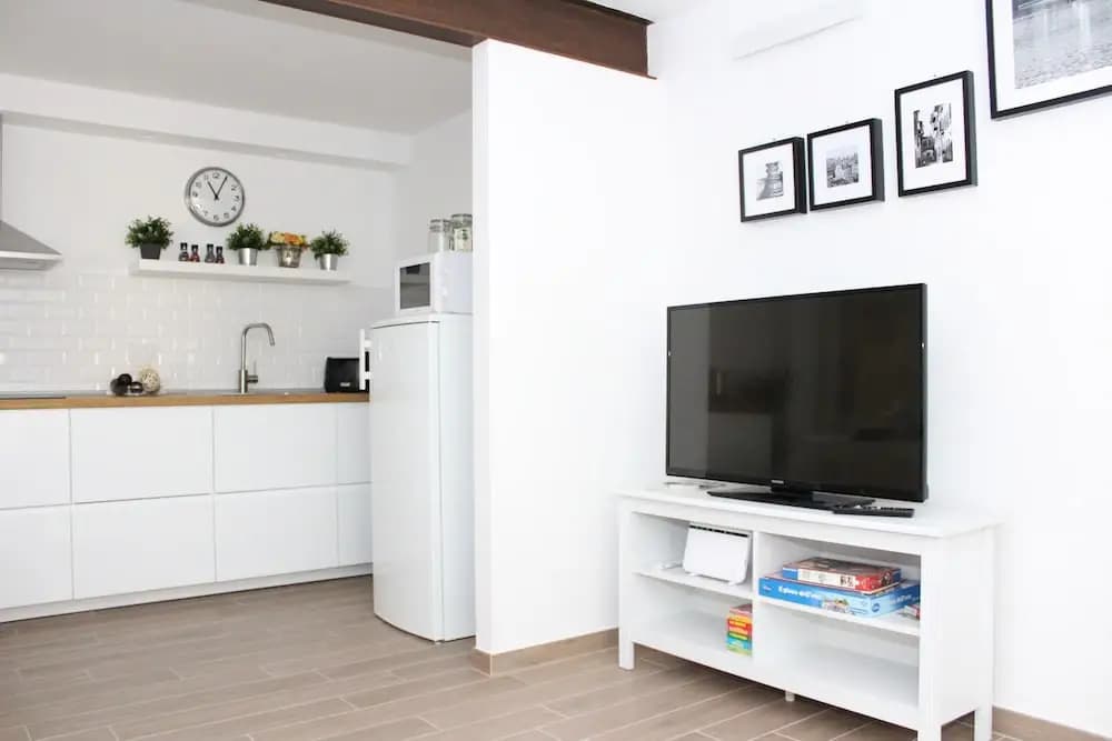 Art Apartment Borgo Stella - photo 14