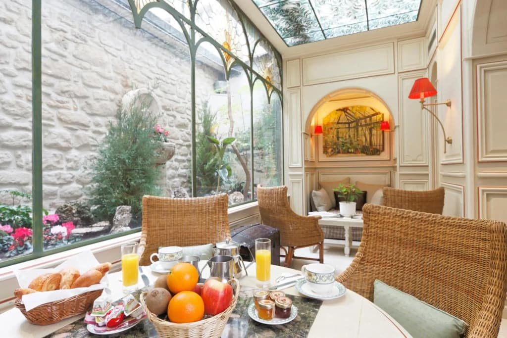 Hotel Au Manoir Saint-Germain - photo 10