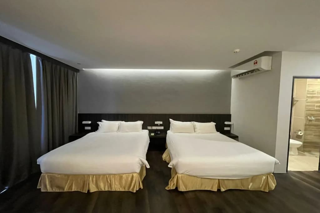 Roxy Hotel Serian - photo 31