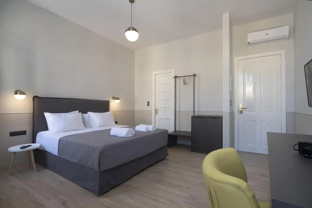 Plaka Arch Suites - photo 6