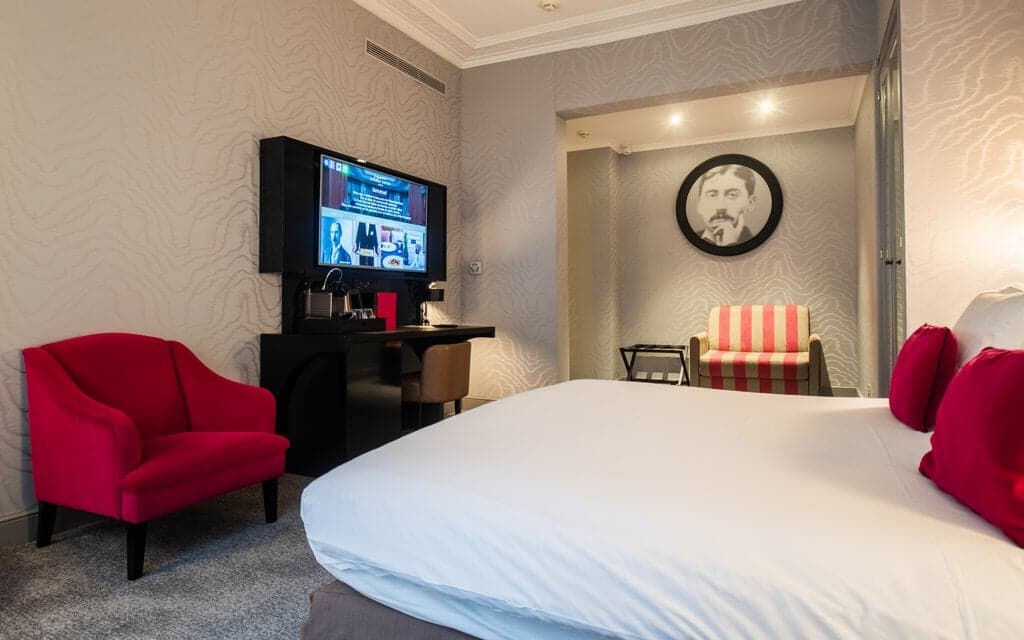 Maison Astor Paris, Curio Collection by Hilton - photo 40
