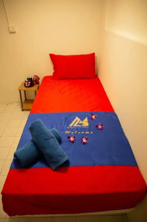 3 Plus 1 Hostel - photo 15