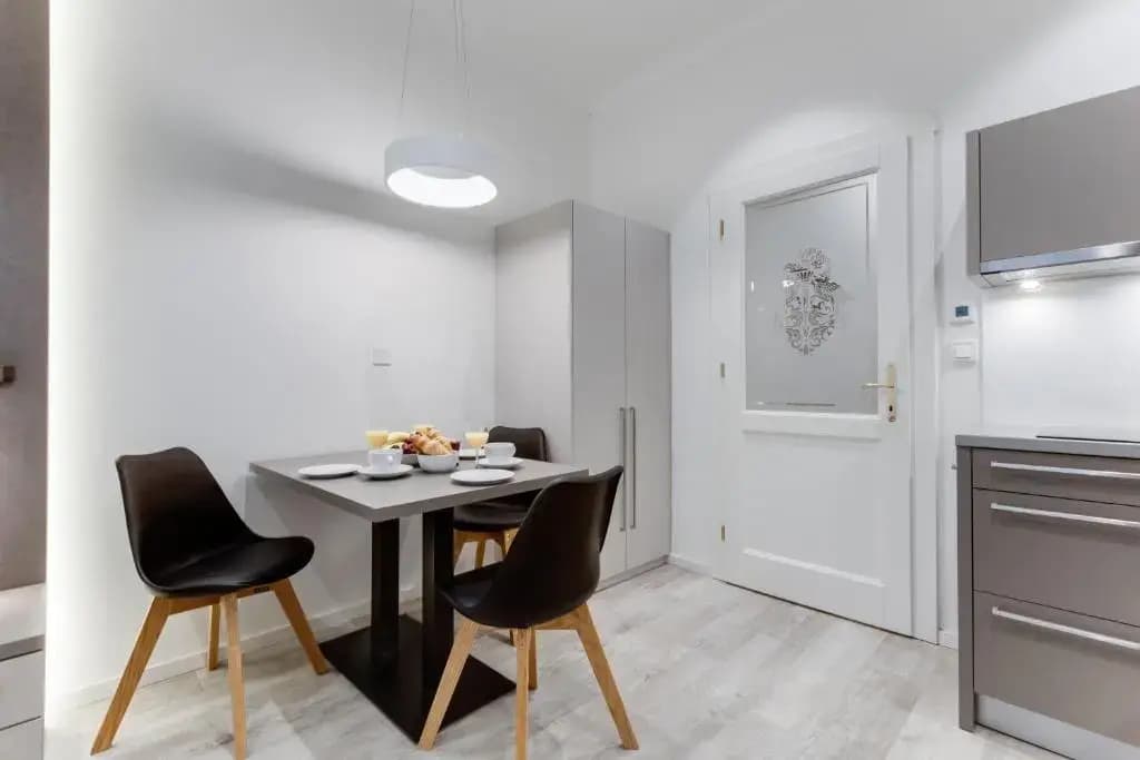 Lampi Hotel Prague - photo 5