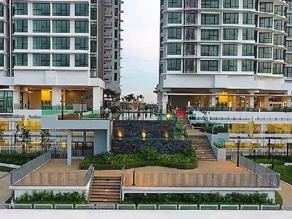 SOUTHKEY Midvalley Mosaic Residence - main photo