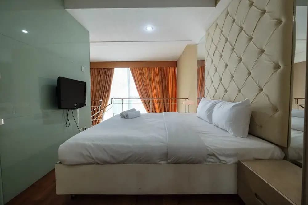 Spacious 1BR Two-Level Apartment at CityLofts Sudirman - photo 3