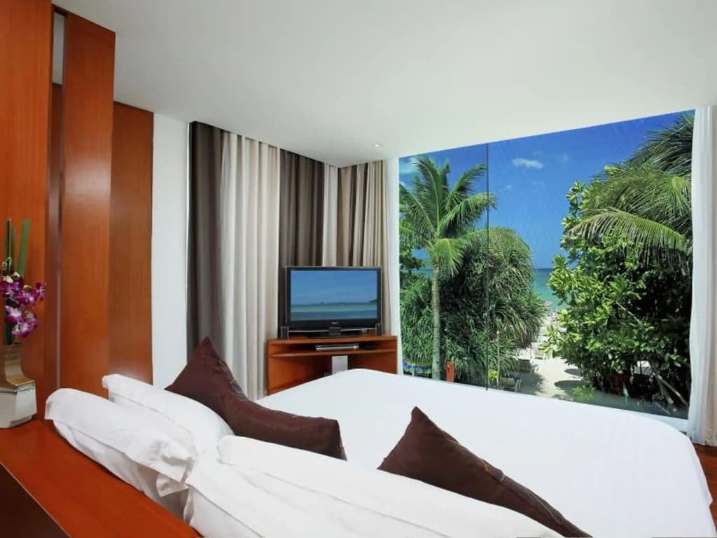 La Flora Resort Patong - photo 19
