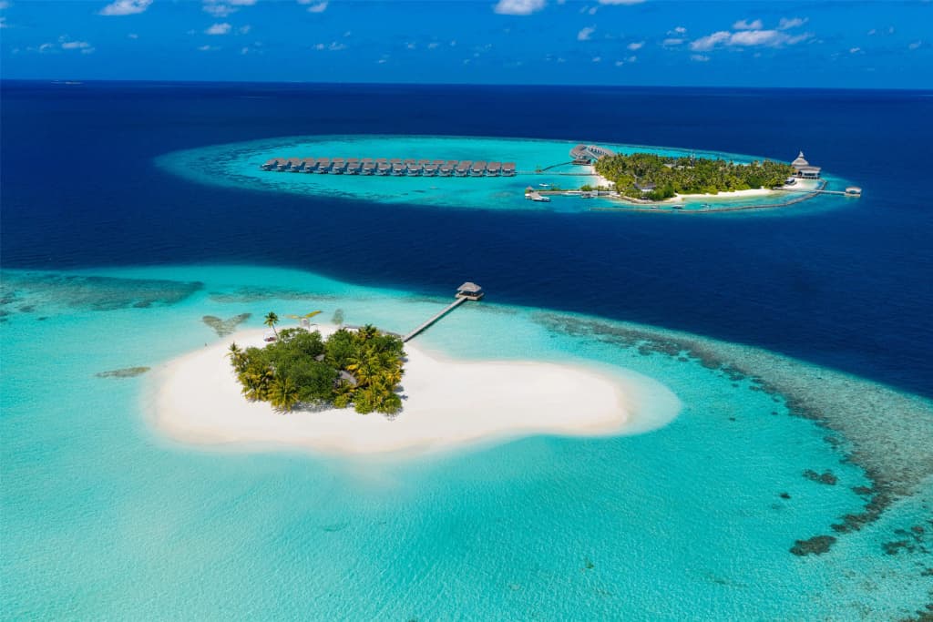 Outrigger Maldives Maafushivaru Resort - photo 18