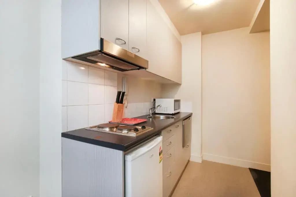 Plum Carlton Serviced Apartments - photo 19