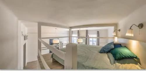 Stunning Oktogon Home - photo 2