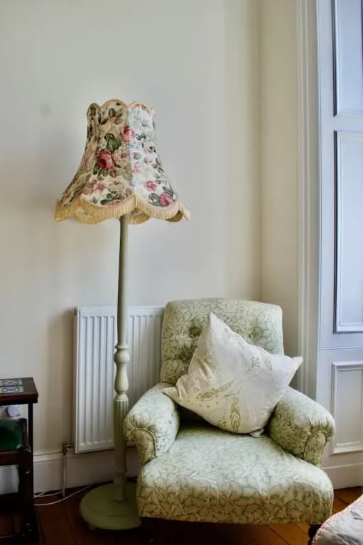 1 Bedroom Flat in Central Edinburgh - photo 5