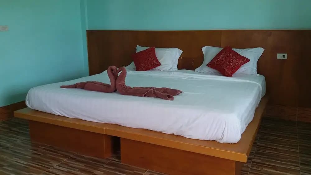 Lanta School Beach Resort - photo 37
