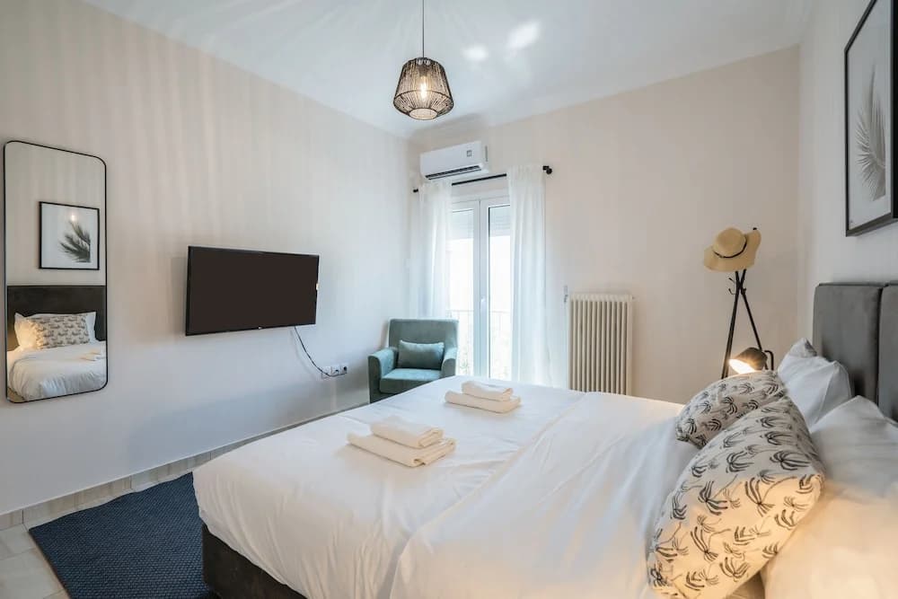 Modern Apartment with Acropolis view - photo 5