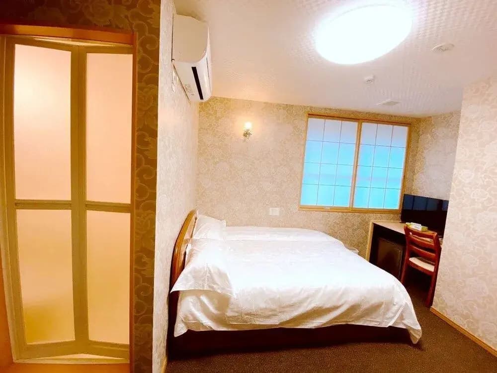 Allcomein Hotel - photo 6