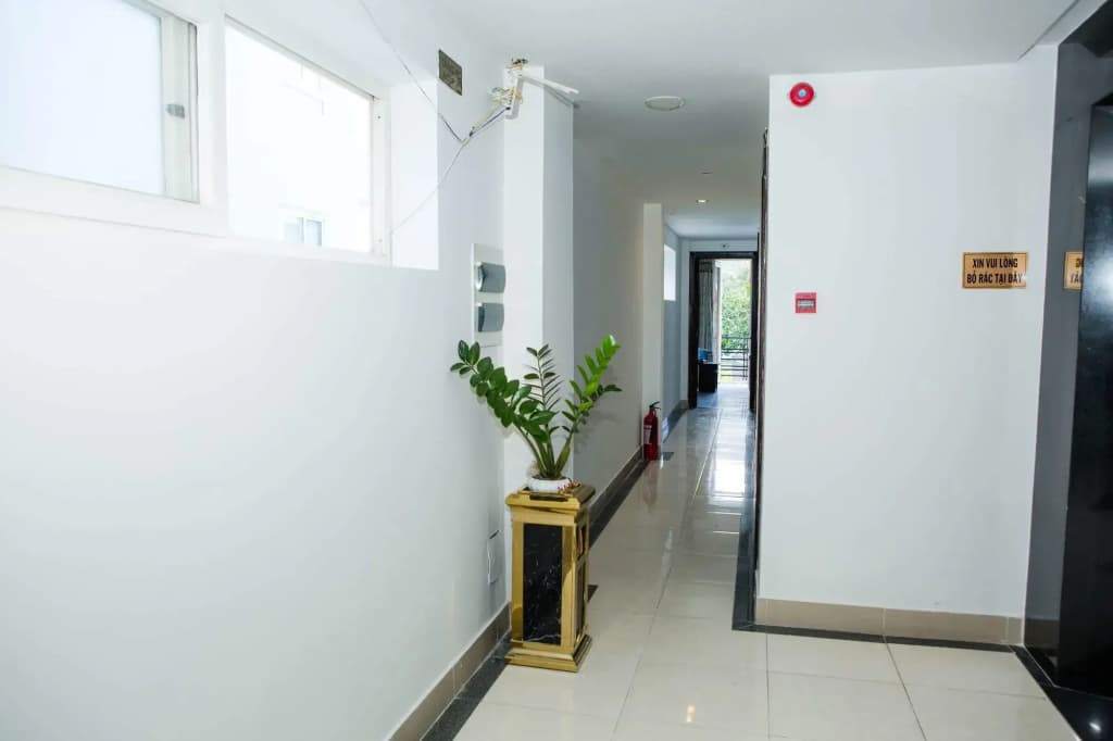 Emerald Hotel - photo 8