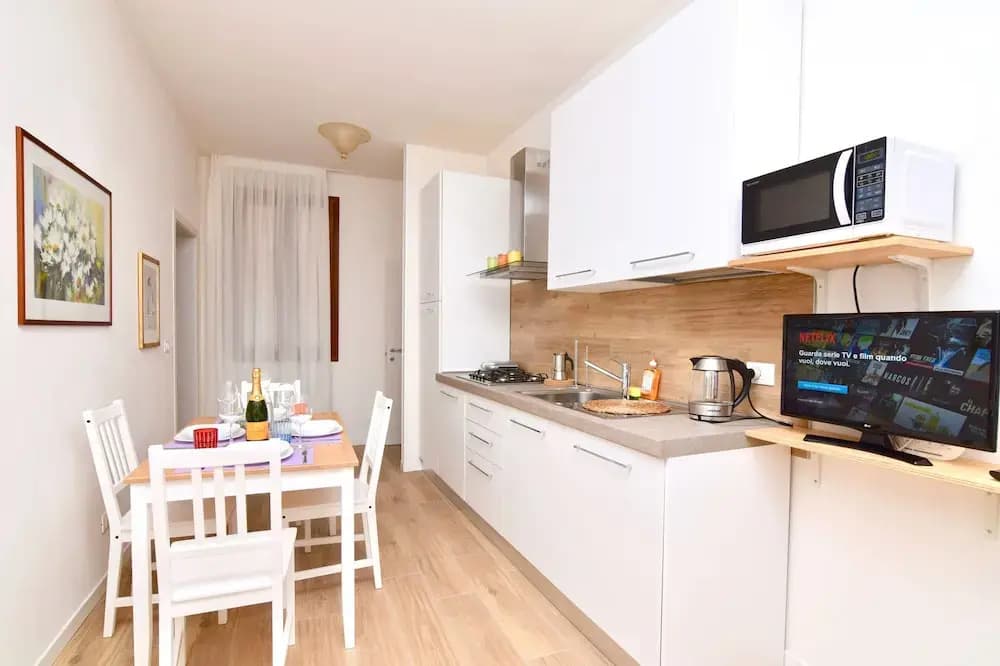 Calle Zan 1585A - photo 2