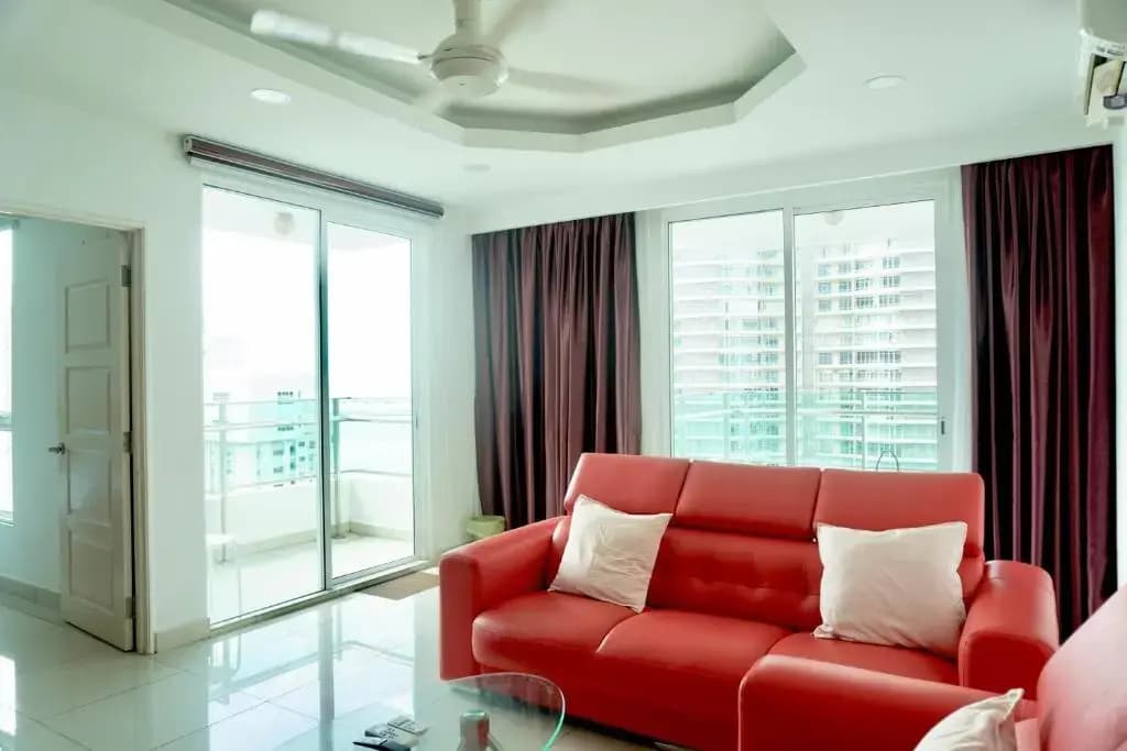 StayNest Suites at Gurney Drive - photo 3