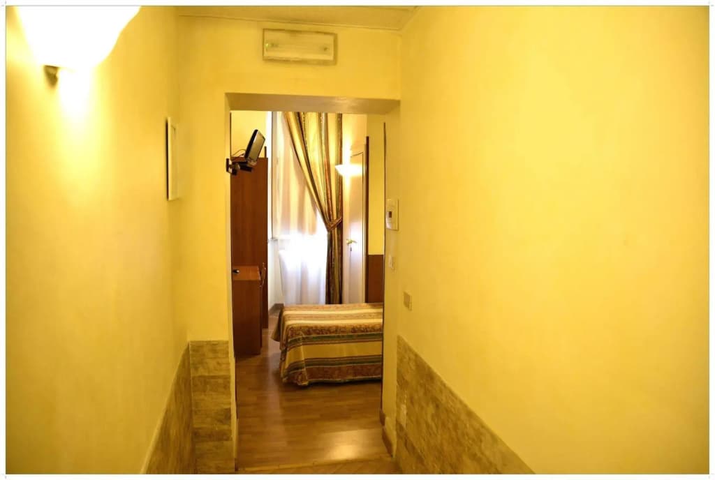 Hotel Julia - photo 13