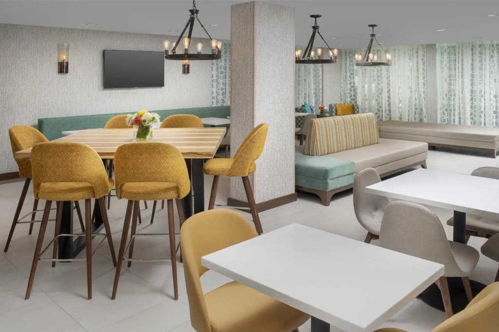 Hilton Garden Inn Miami Brickell South - photo 25