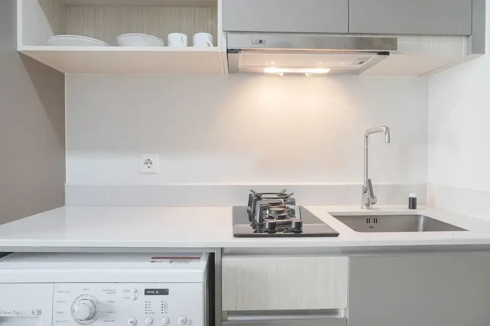 Best Choice And Strategic Studio At Gold Coast Apartment Near Pik - photo 19