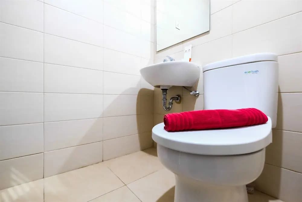1BR Sky Terrace Lagoon Condo Apartment near Daan Mogot Mall - photo 8