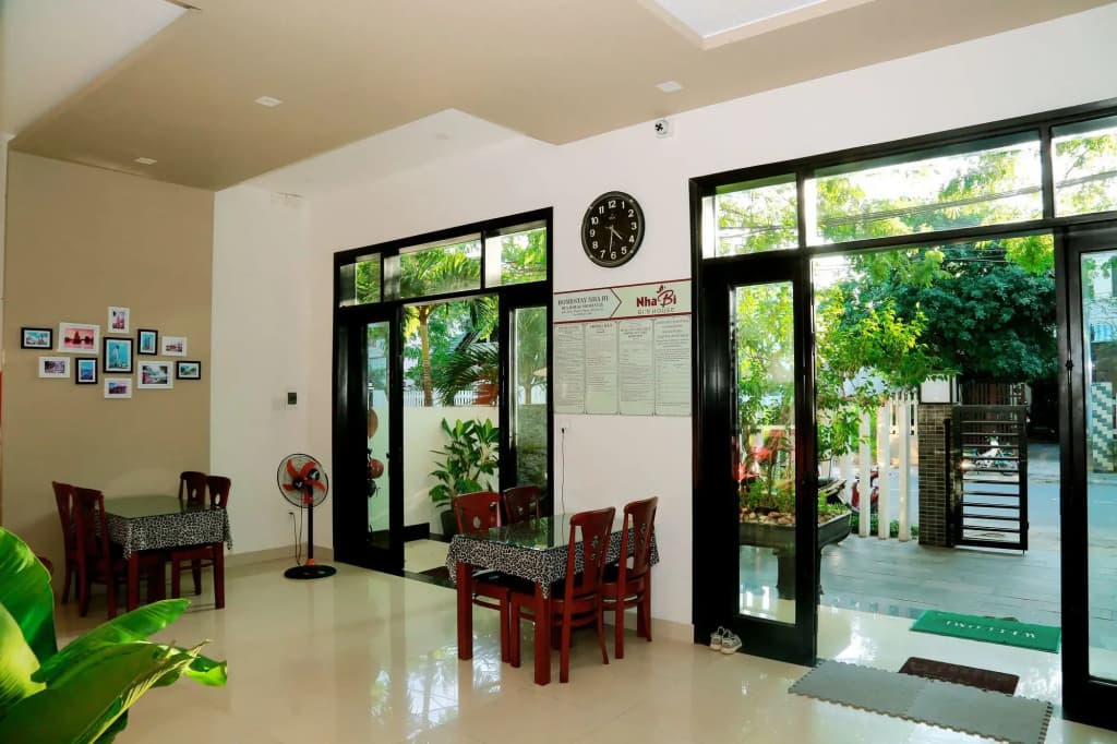Bi's House Homestay - photo 16