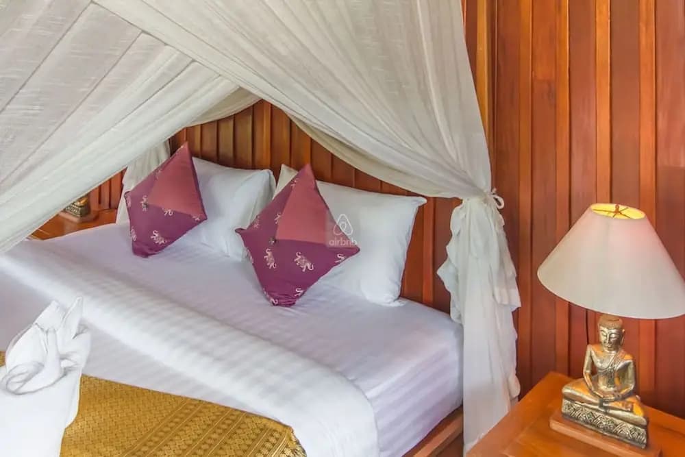 5BR Beachfront Villa Bangrak - photo 4