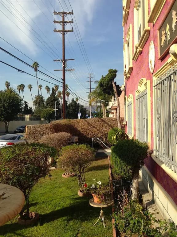Hollywood Dream Suites - photo 11