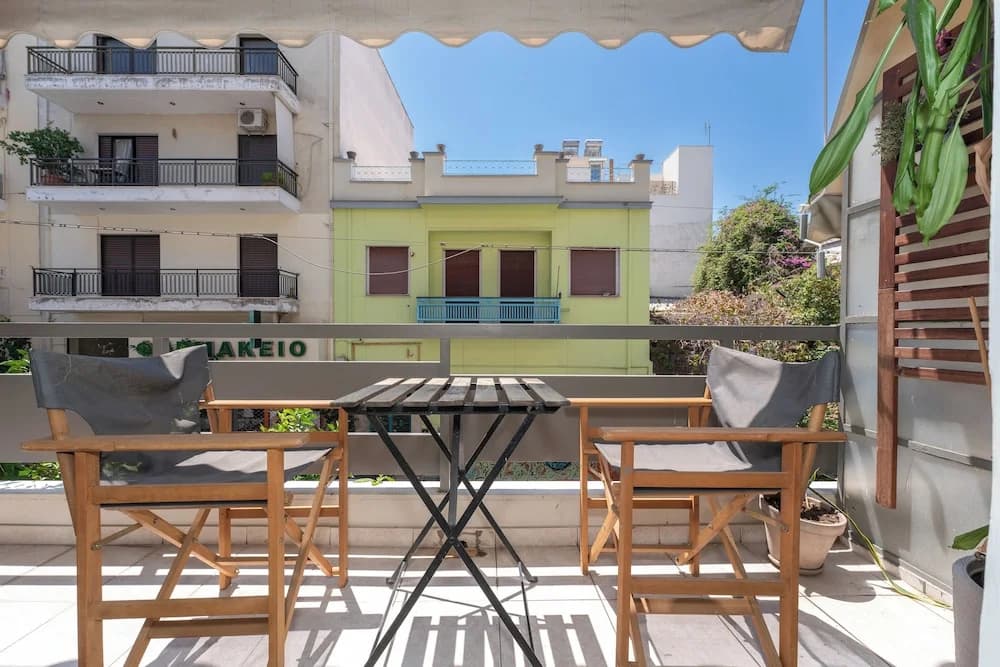 Modern Apartment in Thiseio with Balcony - photo 12