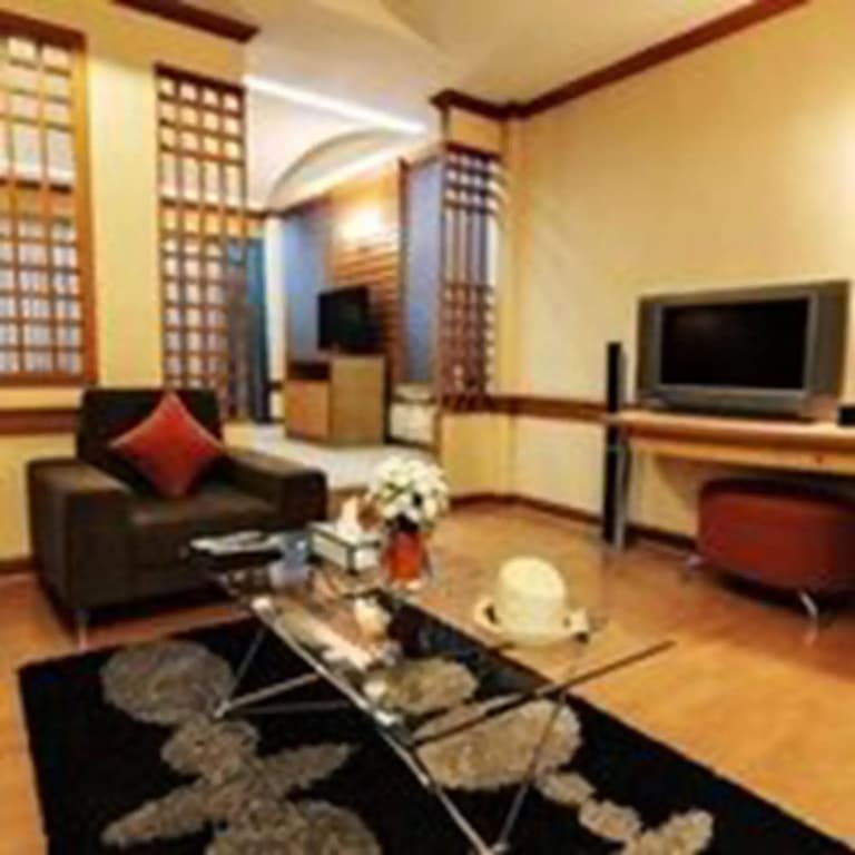 Bossotel Bangkok - photo 21