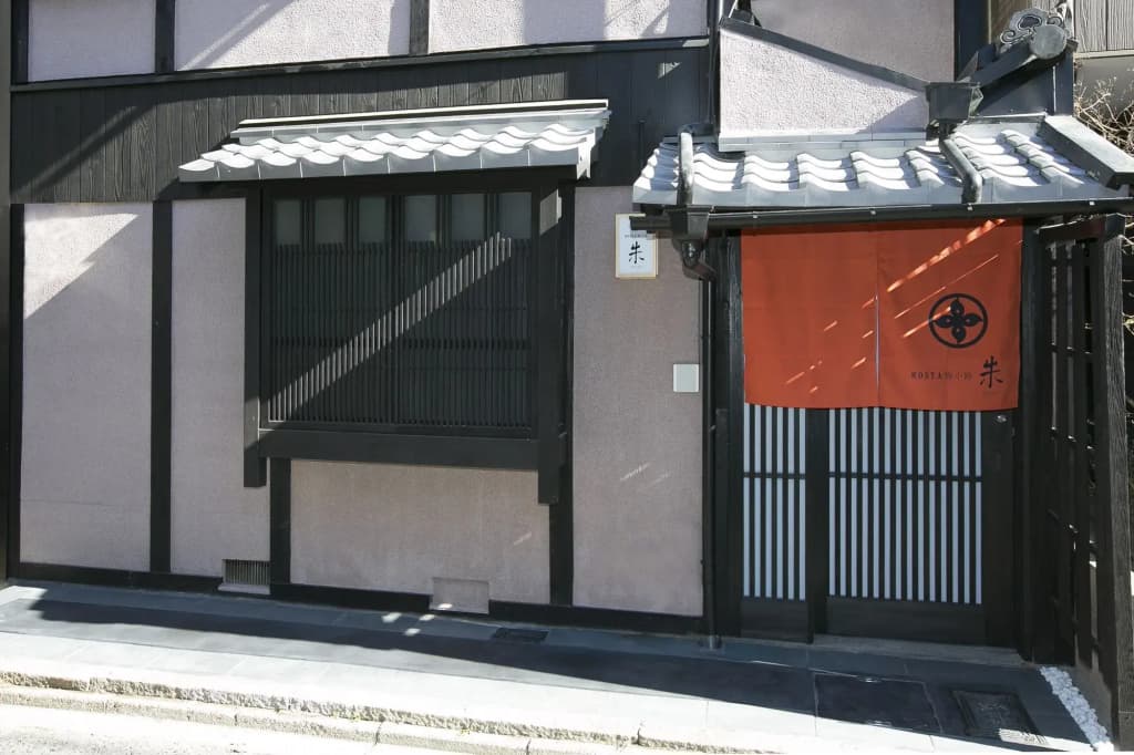 Host.a Umekoji Akari - main photo