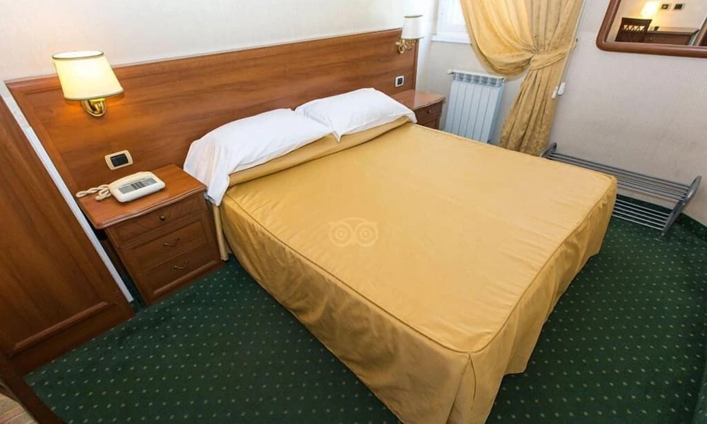 Hotel Astoria Garden - photo 12
