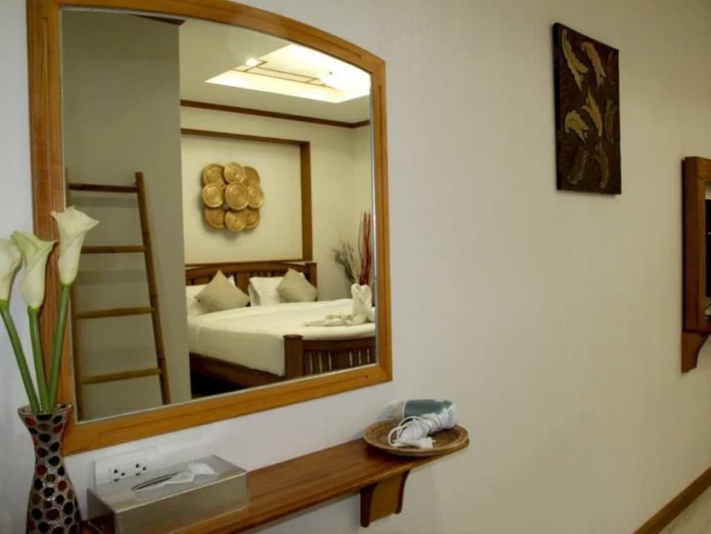 Small Hotel - photo 3