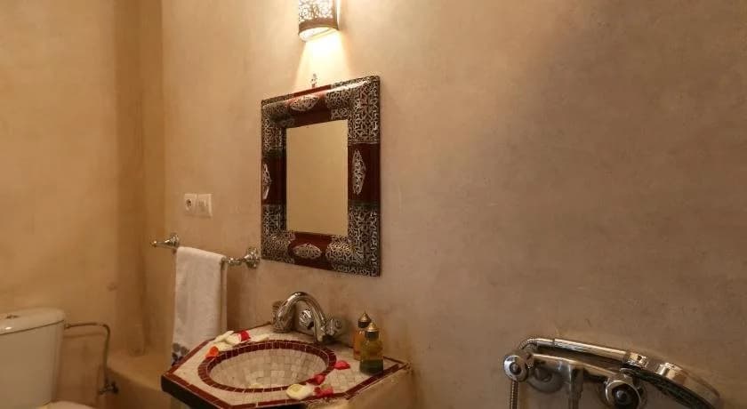 Riad Capri - photo 30