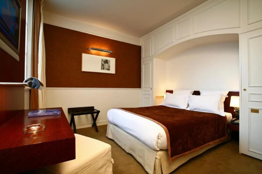 Hotel Le Clos Medicis - photo 20