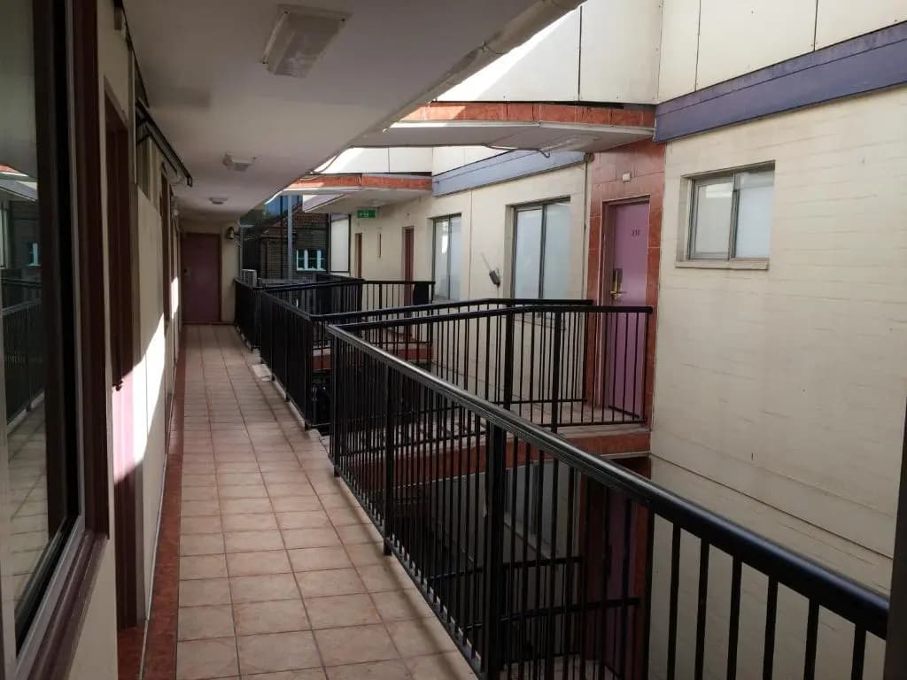 Edgecliff Lodge Motel - photo 14