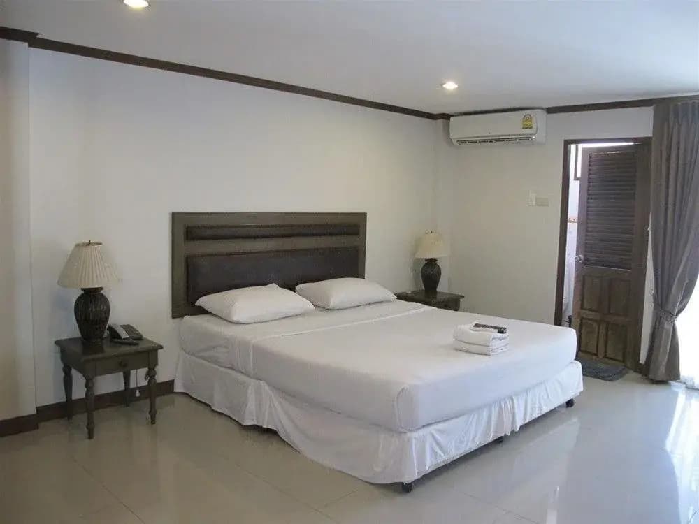 OYO 285 The Modern Place - photo 5