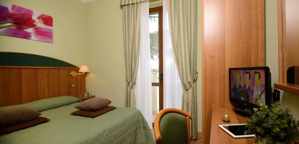 Hotel Castle - photo 4