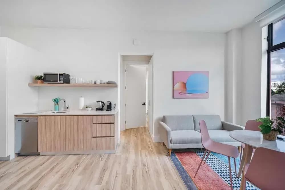 Pastel Apartments - photo 2