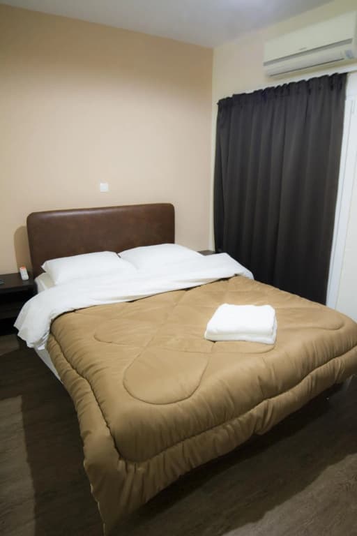 Pella Inn Hostel - photo 24