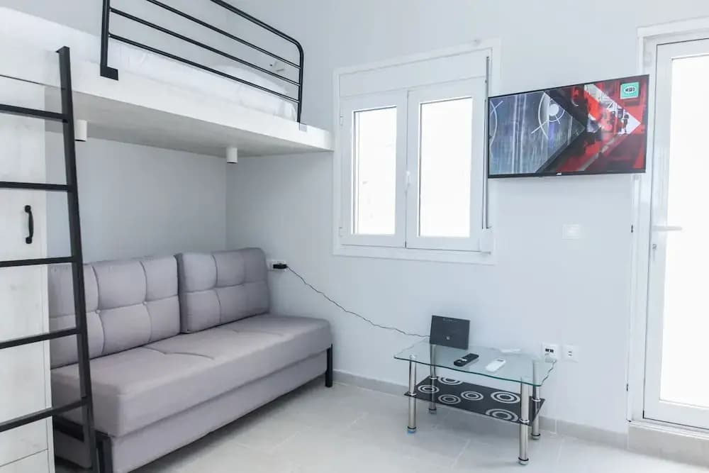 Modern Equipped Studio w View in Kipseli - photo 12