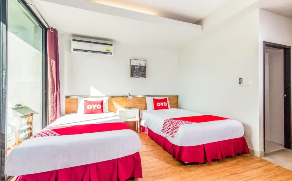 Pinehouse Hotel Phuket - photo 3